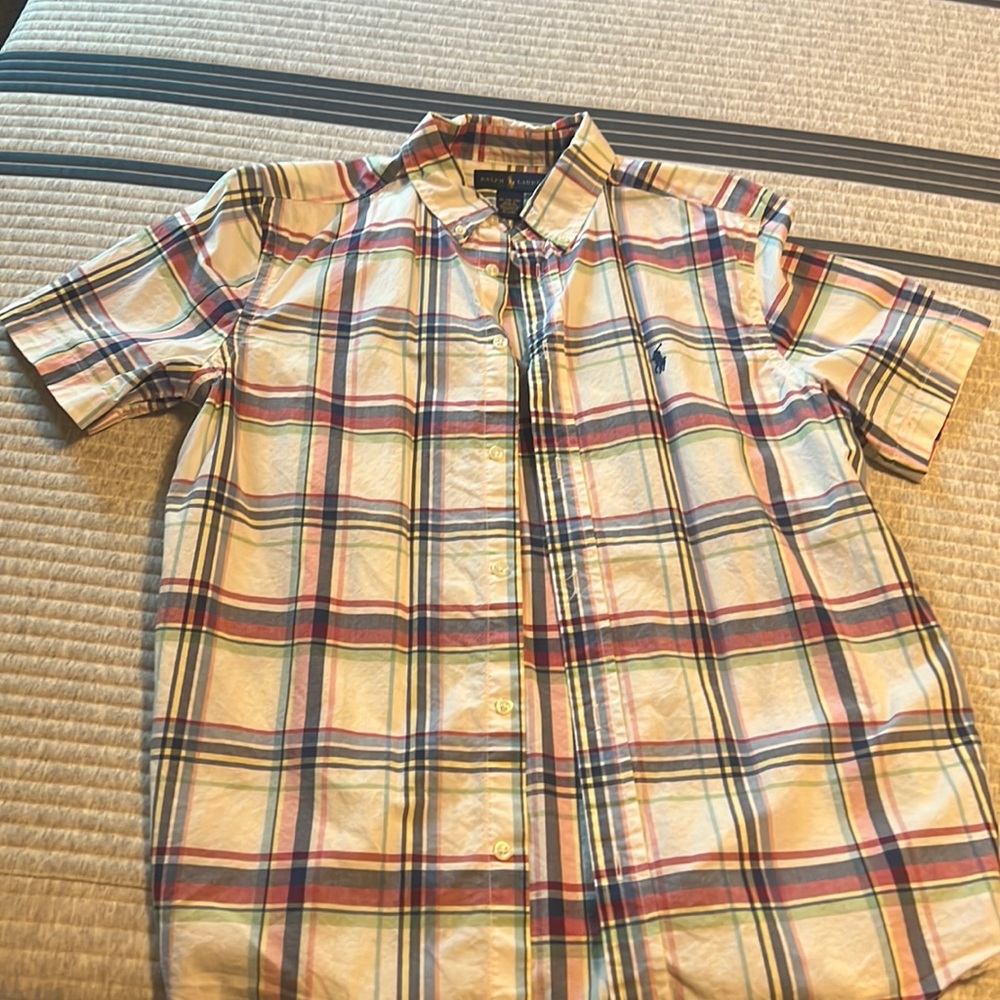 A polo plaid short sleeve bottom down